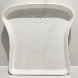 St. Dalfour France white bread shaped plate